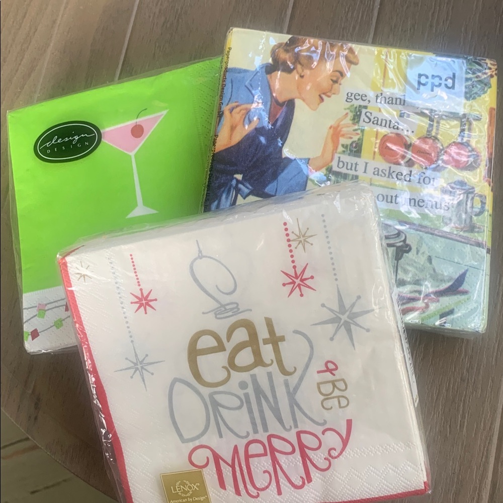 NWOT Bundle of 3 Christmas and Holiday Cocktail Party Napkins